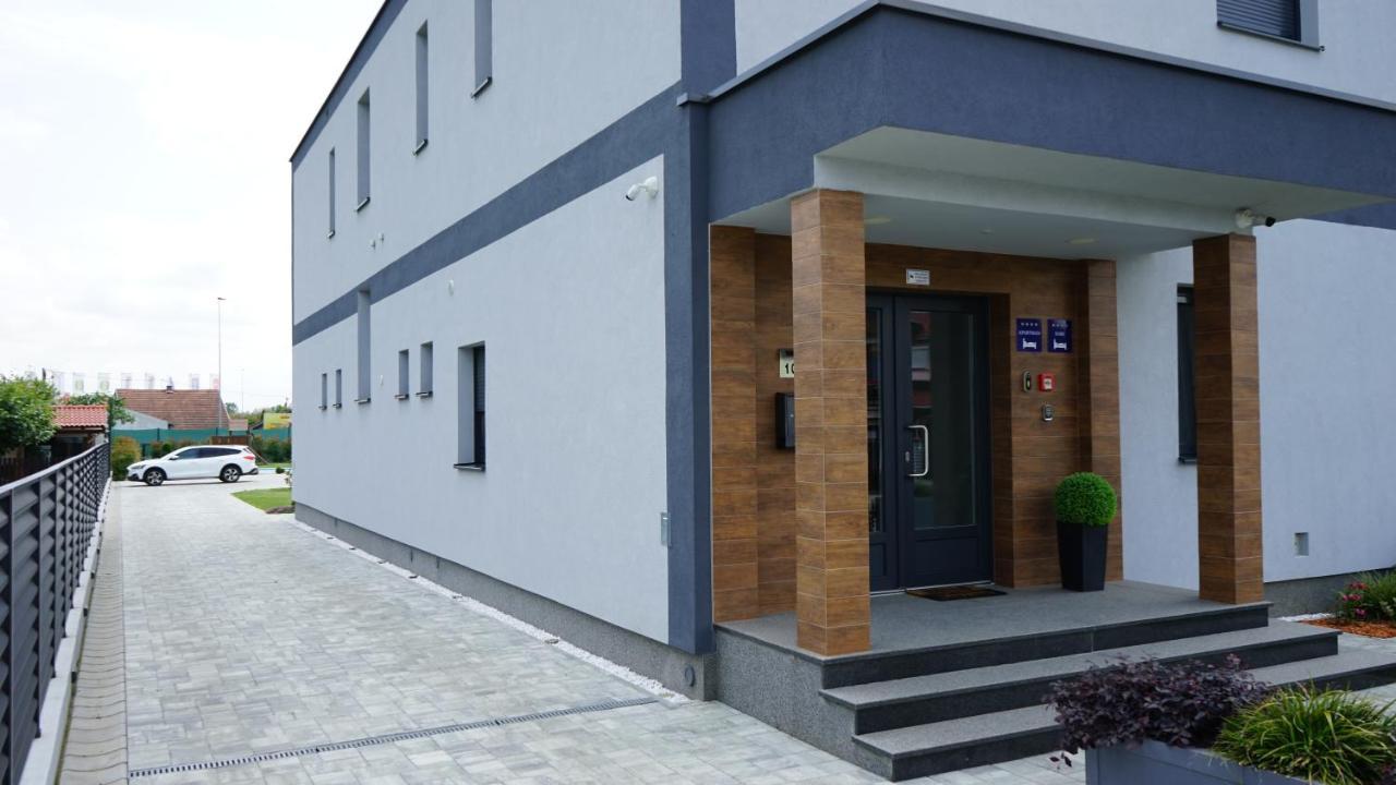 Rooms Славонски брод Екстериор снимка