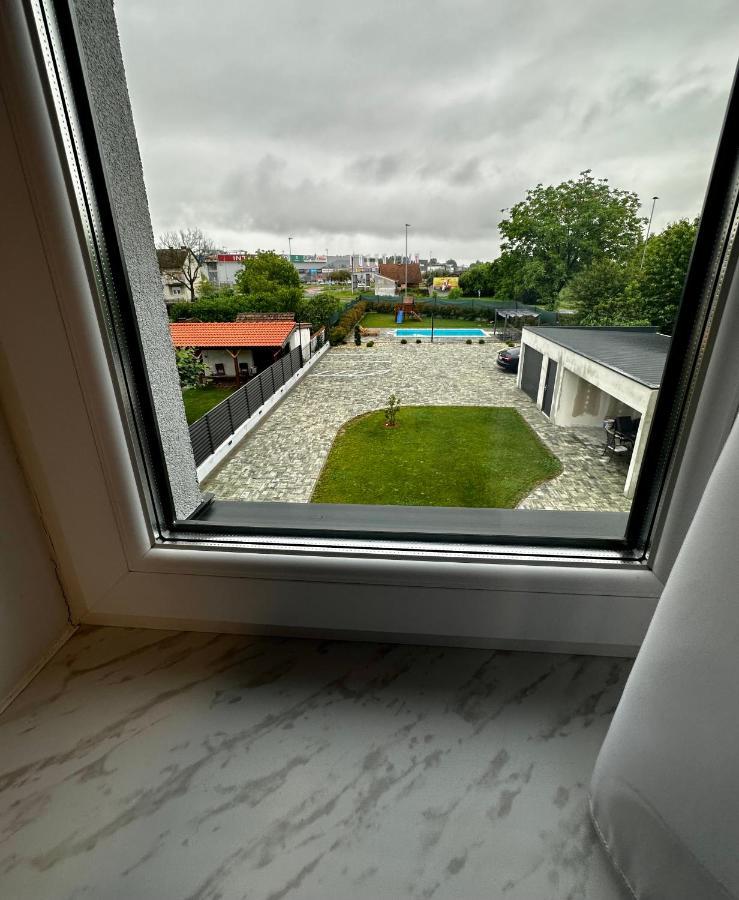 Rooms Славонски брод Екстериор снимка
